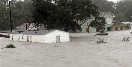 Hurricane Isaac steers clear of direct blow on New Orleans