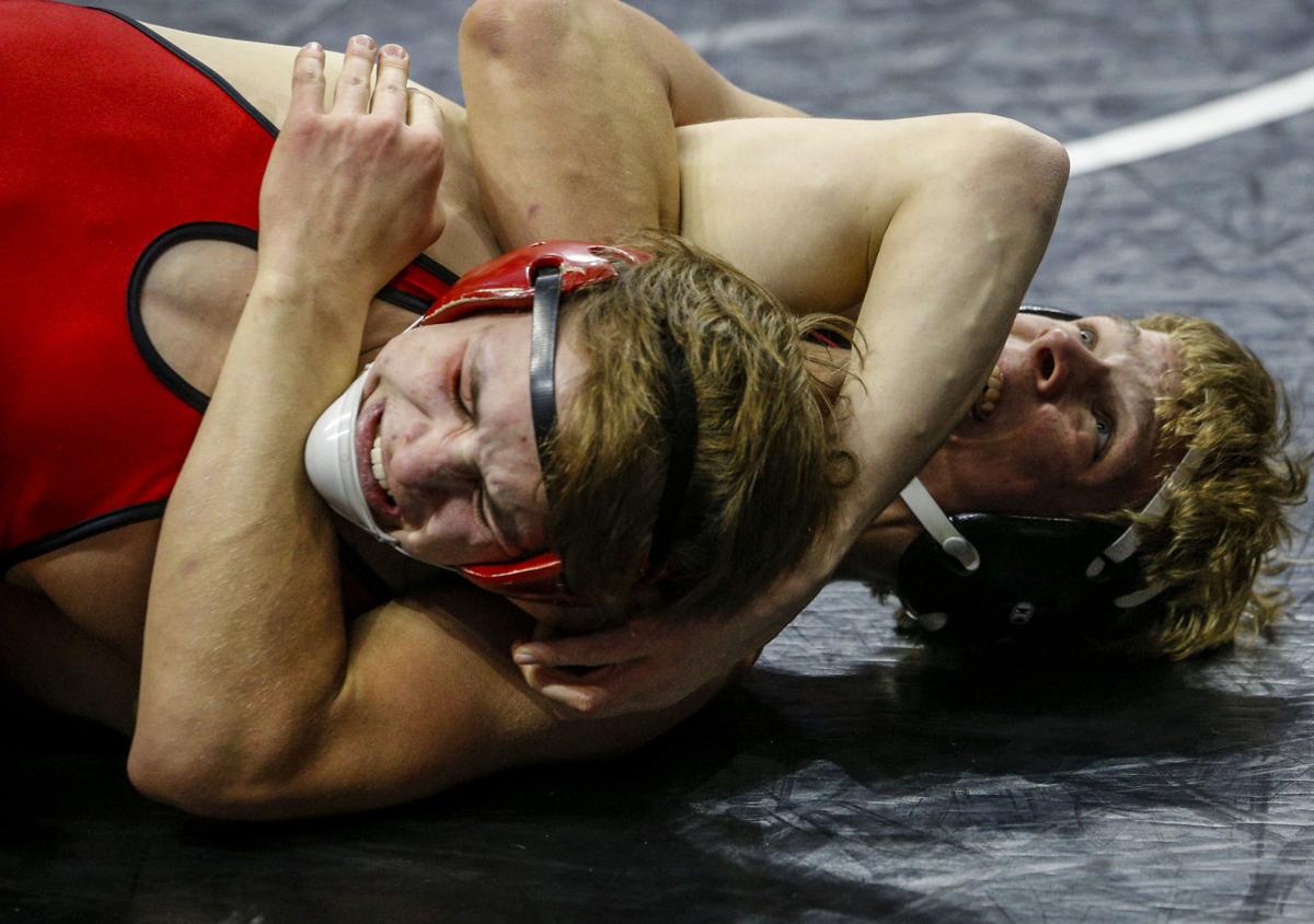 021517-WRESTLING-DUALS-001