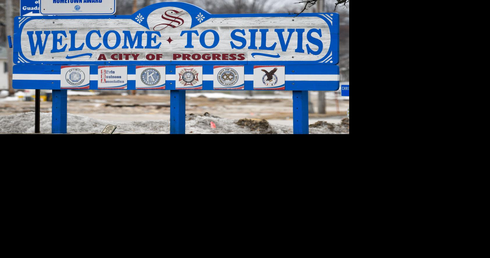 Silvis Fire Department presents AdoptAHydrant to help keep fire hydrants free of snow