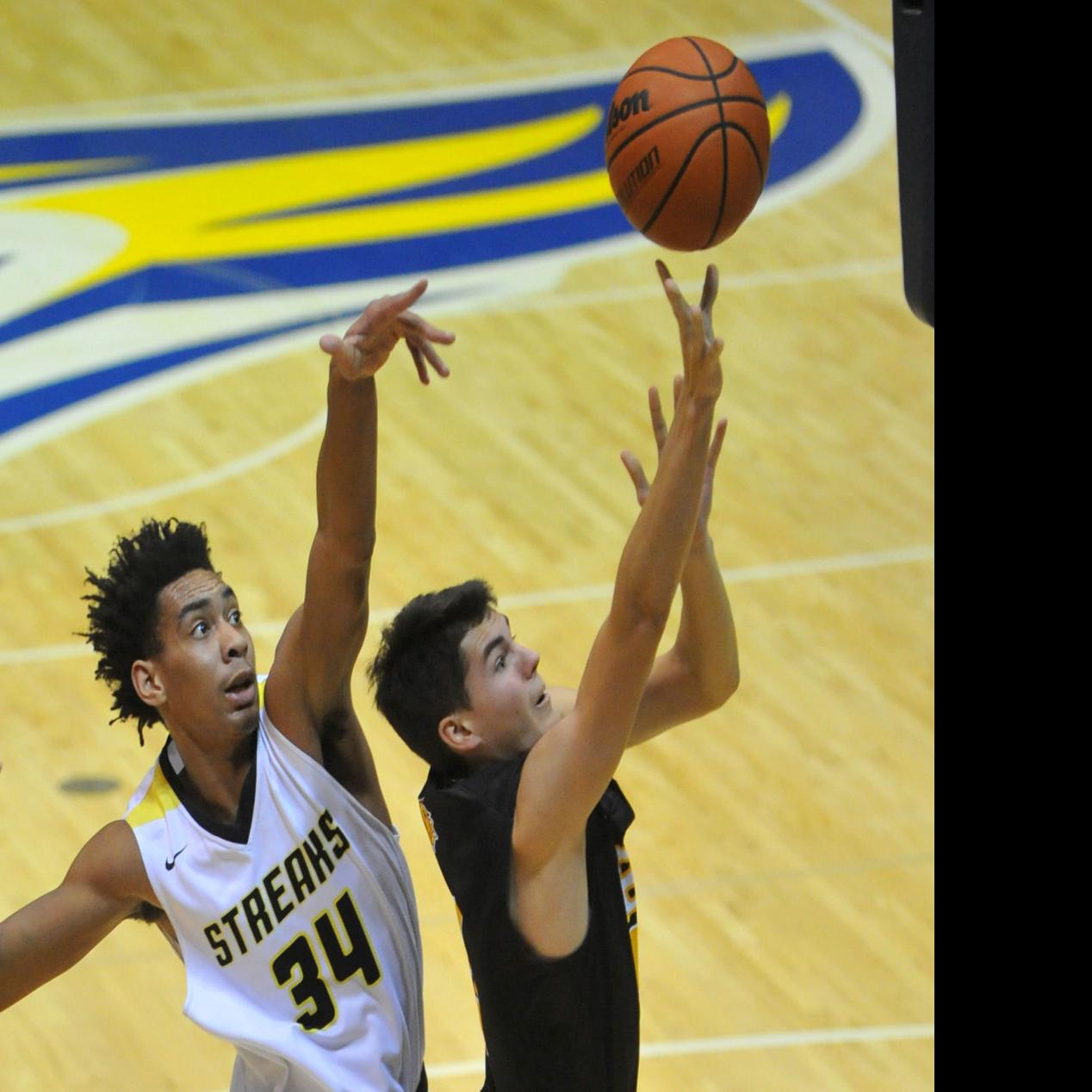 Torrid Start Powers Galesburg Past Bettendorf High School Boys