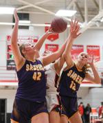 121721-qc-spt-dewitt-assum-hoops-009