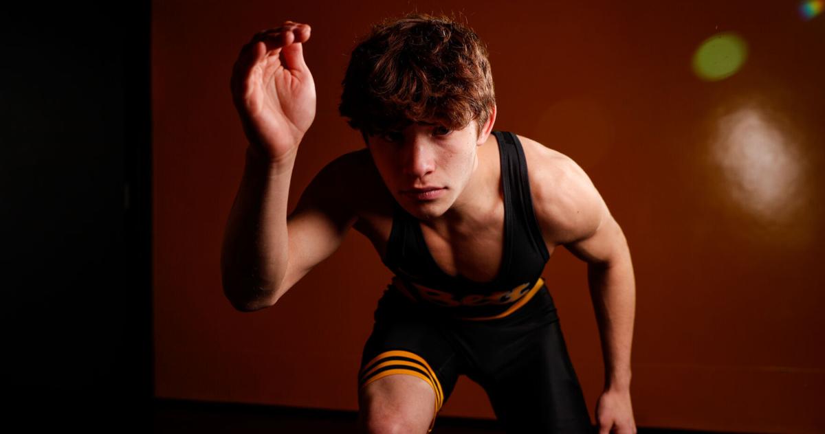 Jayce Reed Iowa Iowa Pacesetter: Bettendorf wrestler Jayce Luna