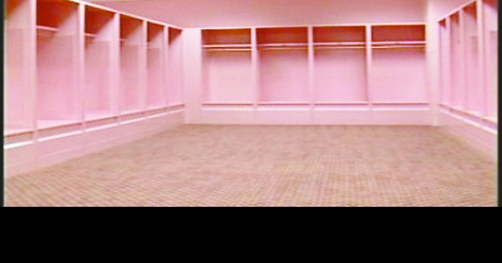 Kinnick Stadium's pink visitors locker room gets critical look