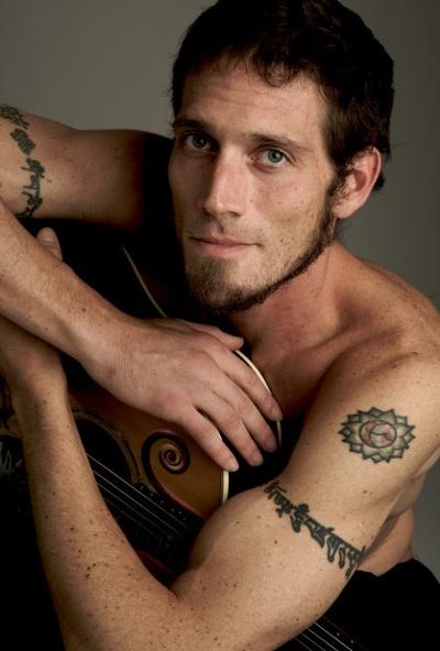 Ben Taylor joins dad, James, in Adler concert