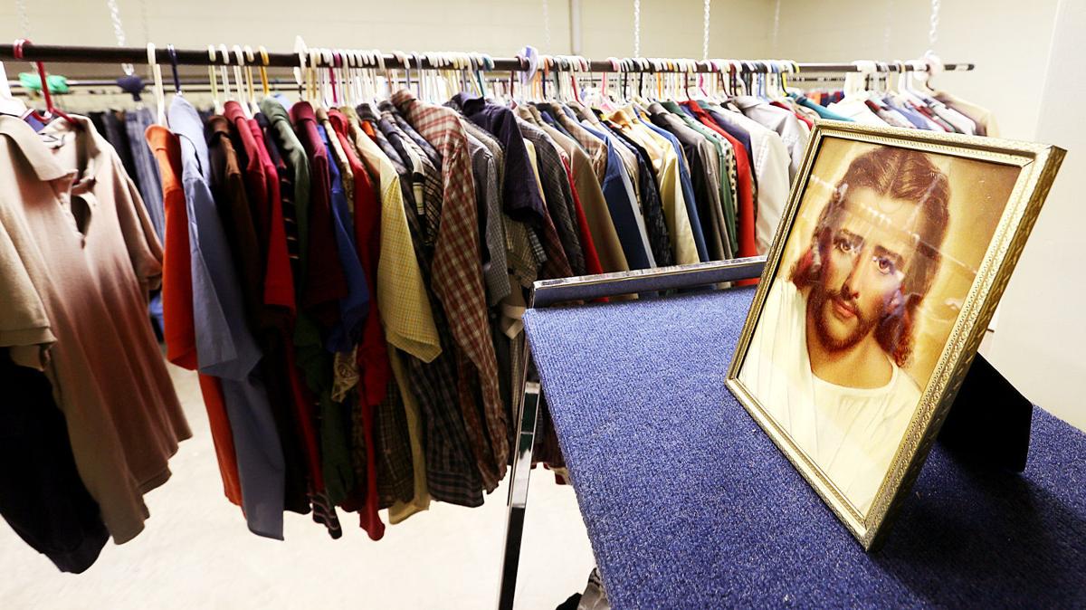Blessing Closet Provides Clothing To Those In Need Local News