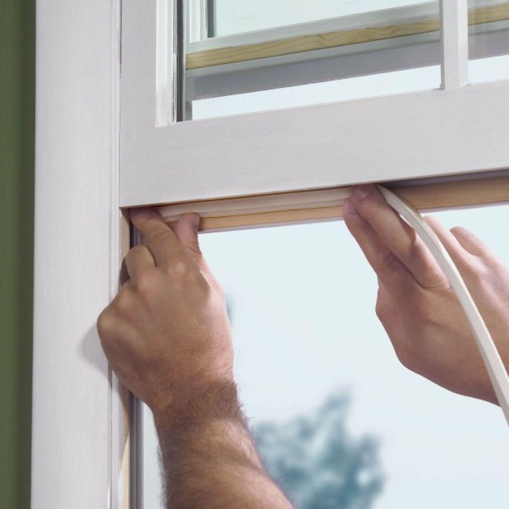 Checklist Of Chores Keeps Home In Good Repair Home Garden