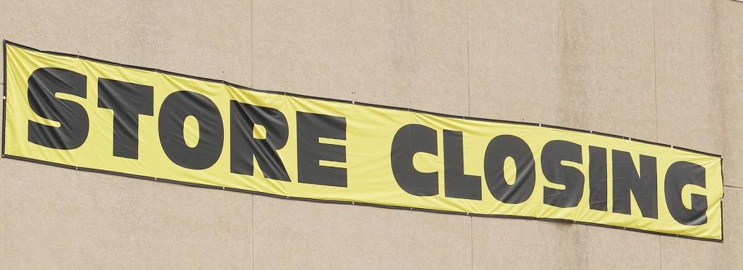 Store closing sign