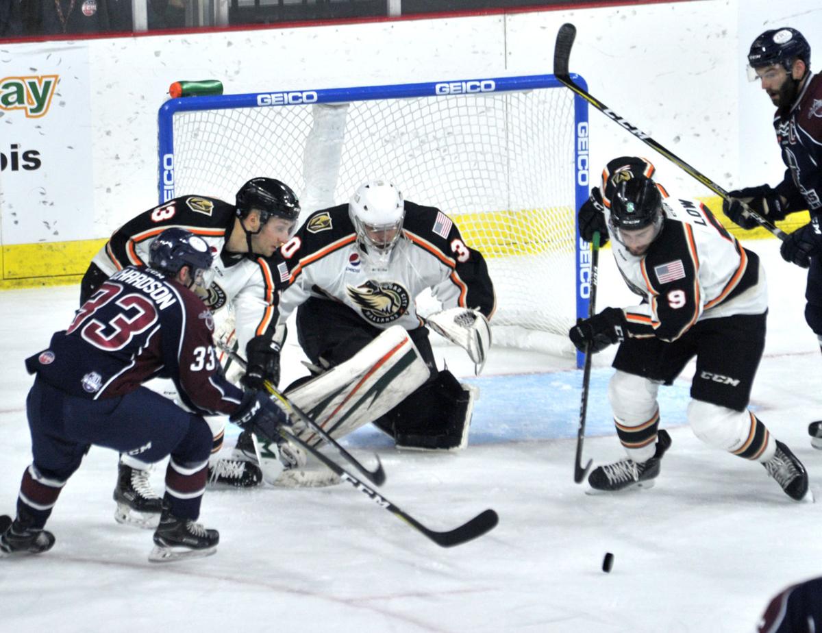 Another slow start costs Mallards QuadCity Storm Hockey