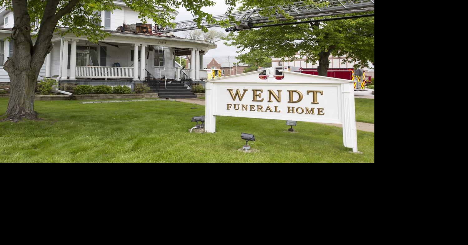 One firefighter transported to hospital during Wendt Funeral Home fire