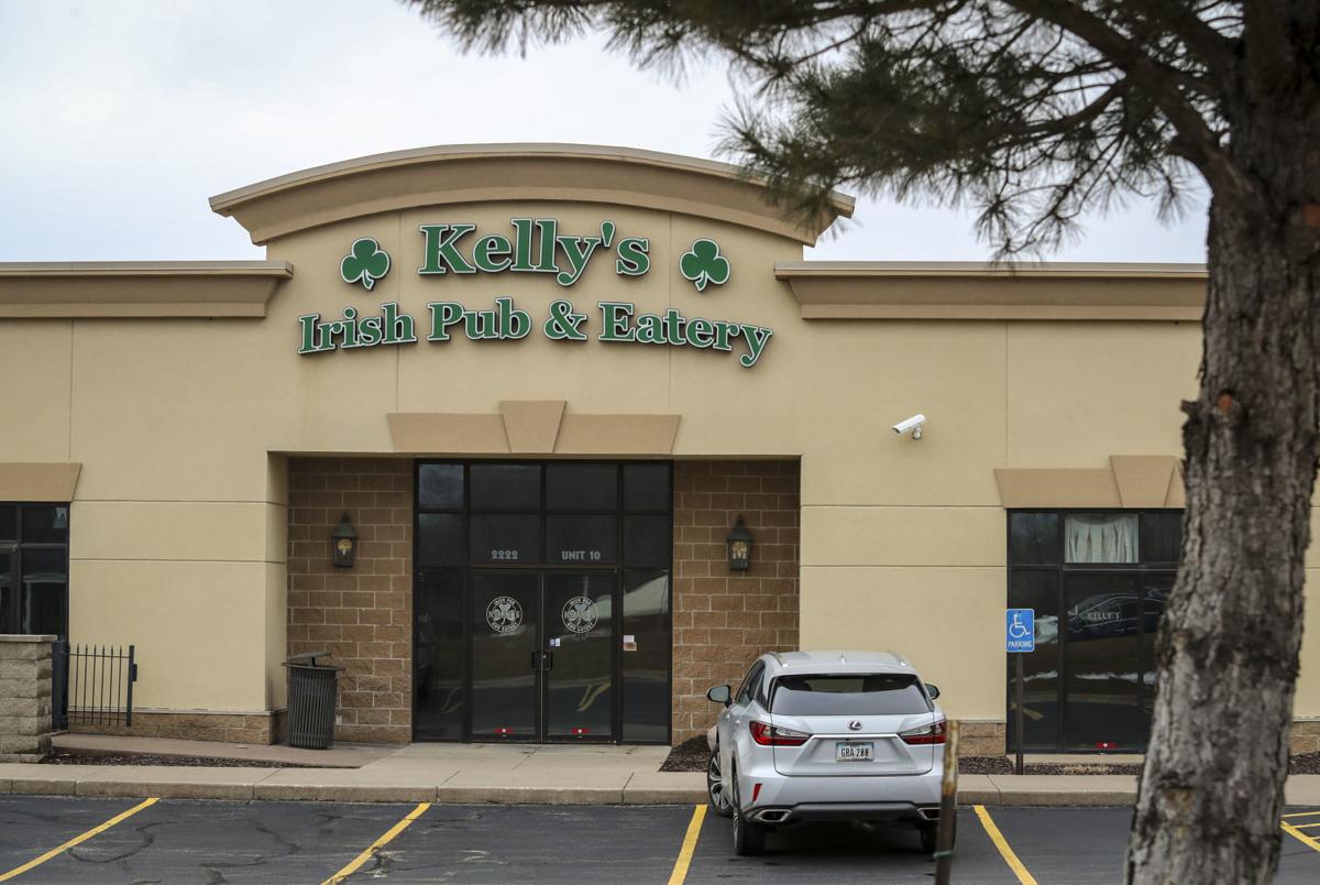 Stern ends fight vs. Iowa, endorses future Davenport dispensary