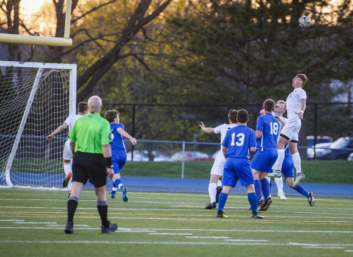 041717-PV-CENTRAL-SOCCER-011