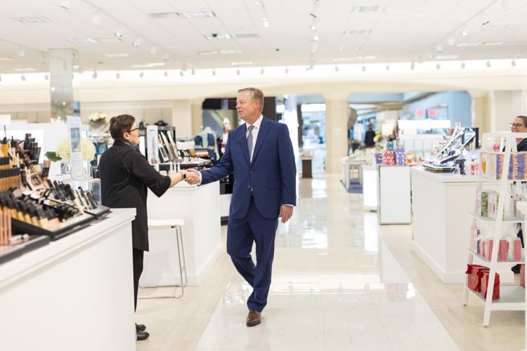021026-qc-nws-vonmaur2.jpg