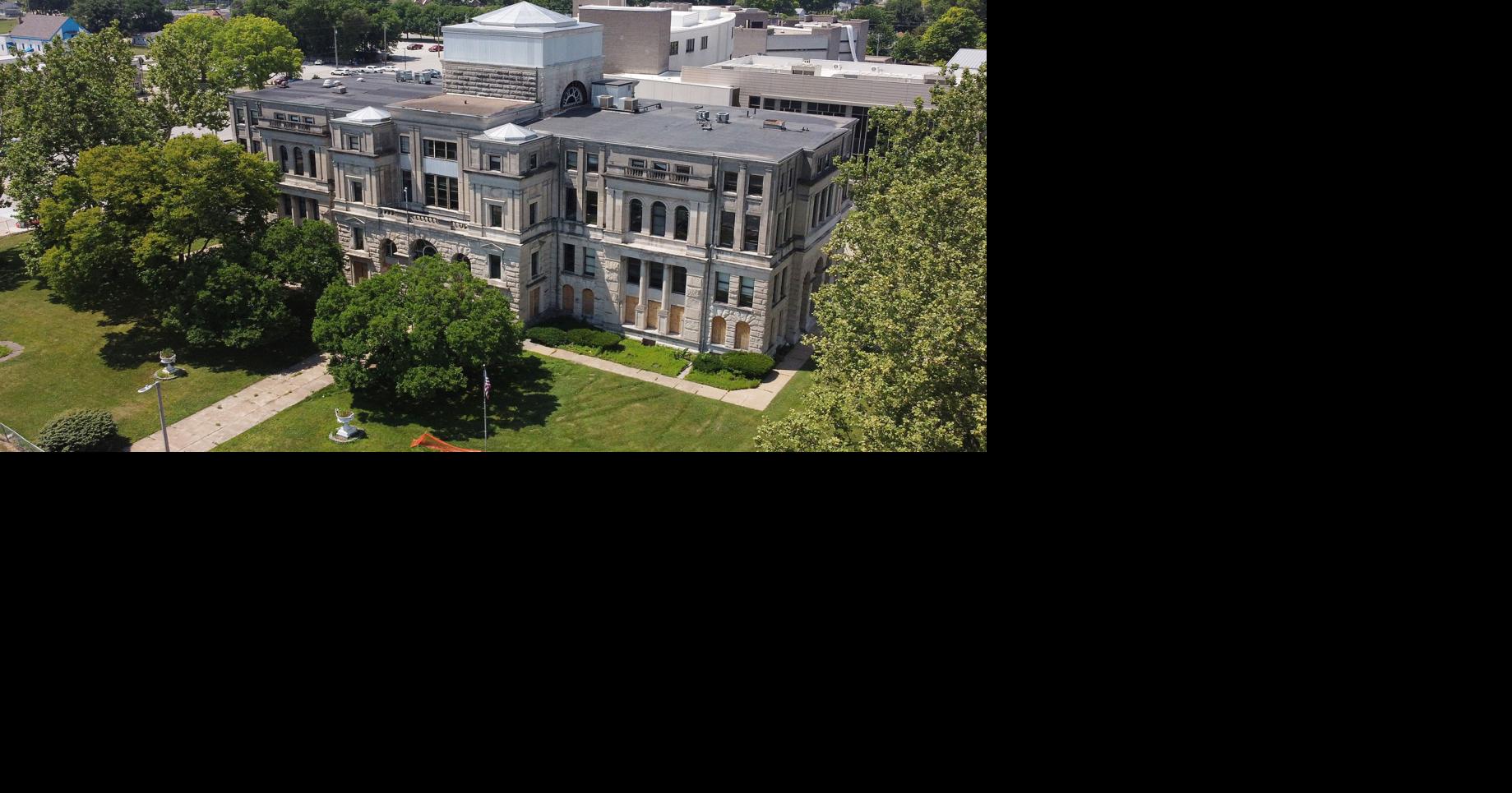 Appellate court blocks Rock Island County courthouse demolition for now