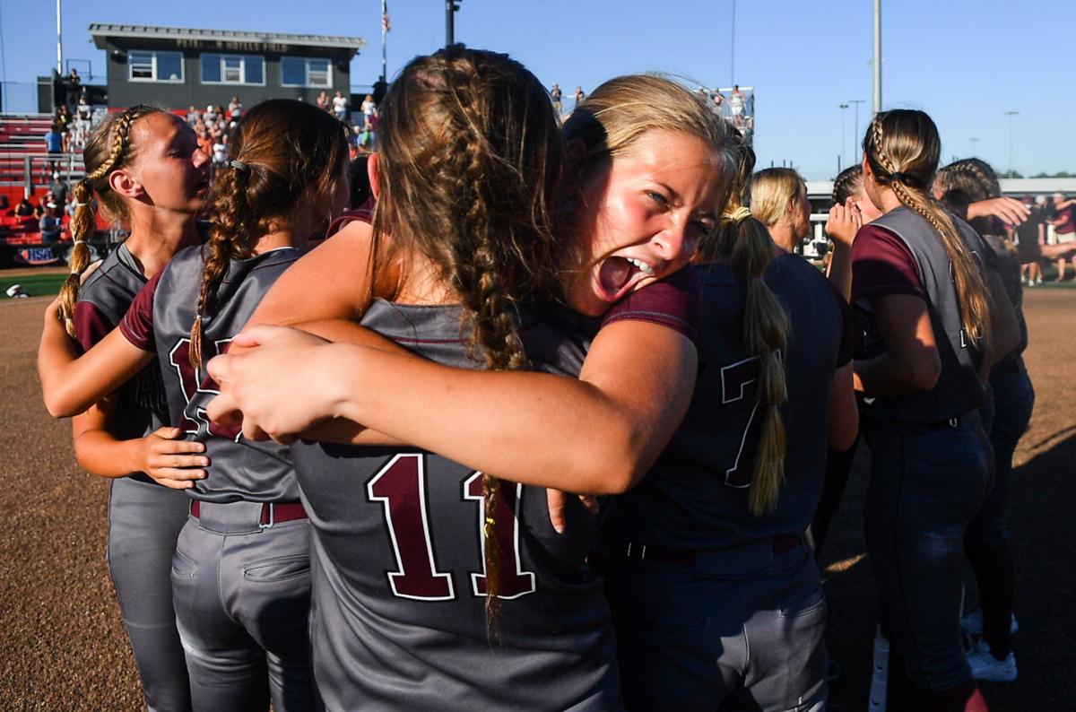 061621-qc-spt-2A-state-title-softball-039