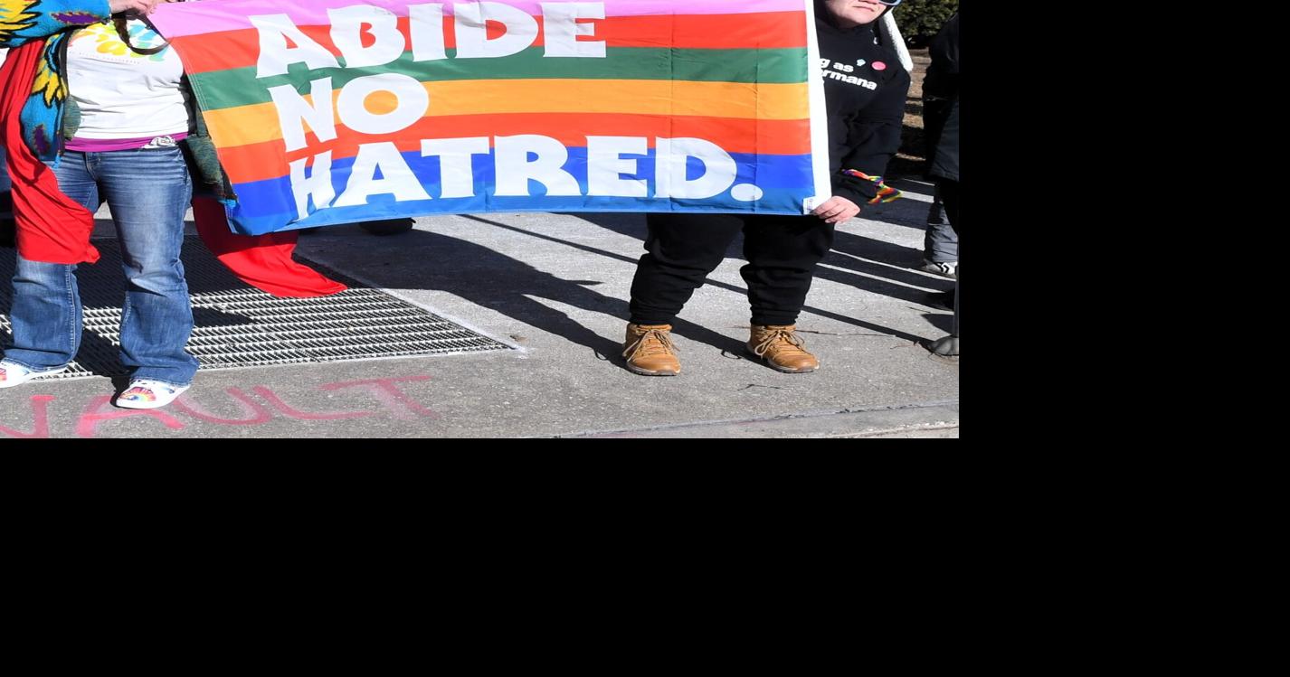 Rally for reproductive rights, other issues held in Davenport ahead of inauguration