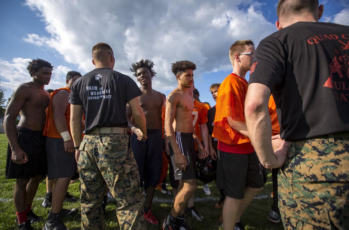 080717-FOOTBALL-PRACTICE-007
