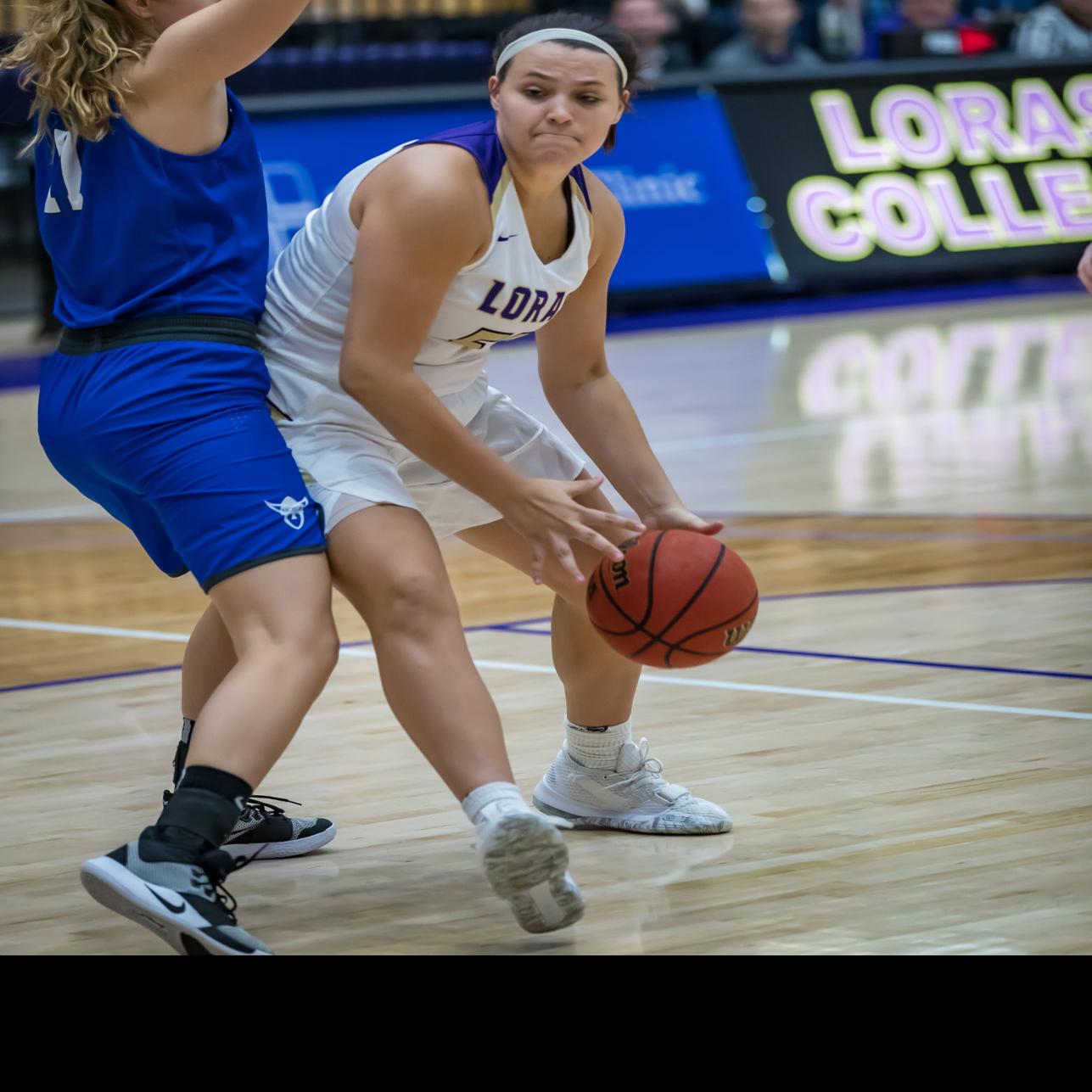 Schnoor Settles Into Role With 11th Ranked Loras Basketball Qctimes Com