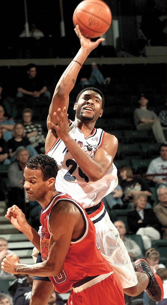 Spring Of 98 Brought 52 Days Of Pure Magic Basketball Qctimes Com