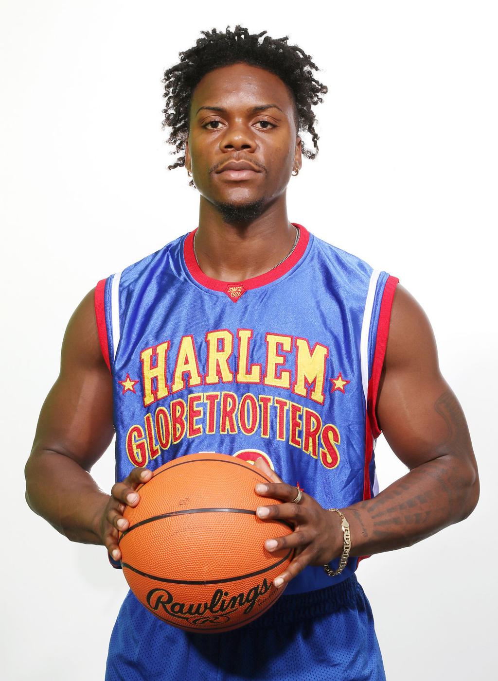Beast Douglas Begins Globetrotters Career Dec 26 Basketball