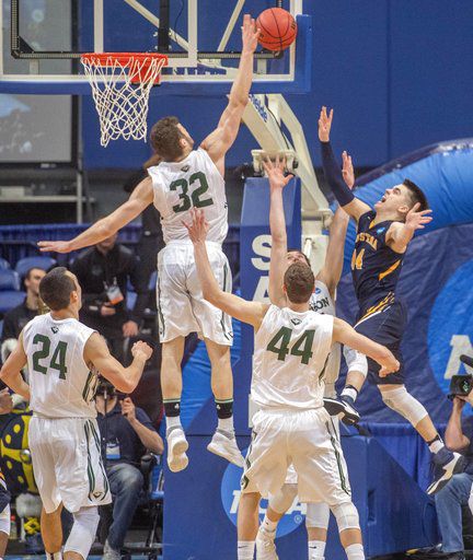 Flannery's 23 points, block lift Babson to Div III title