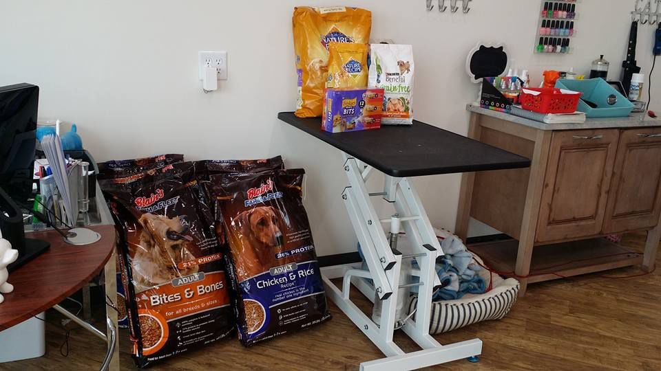 KLe's Pet Grooming School, Daycare & Boarding