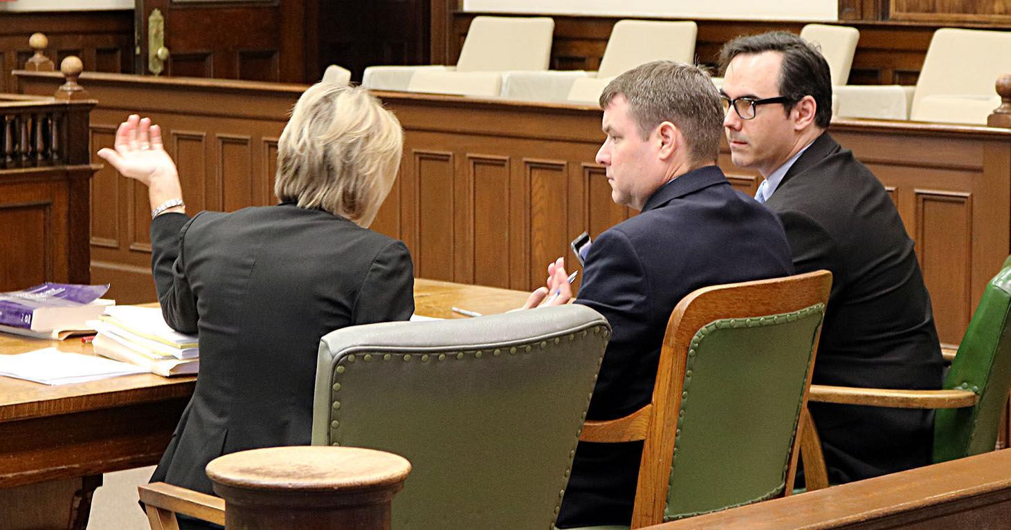 Former Muscatine city attorney suspended for conflict of interest - Vimarsana News
