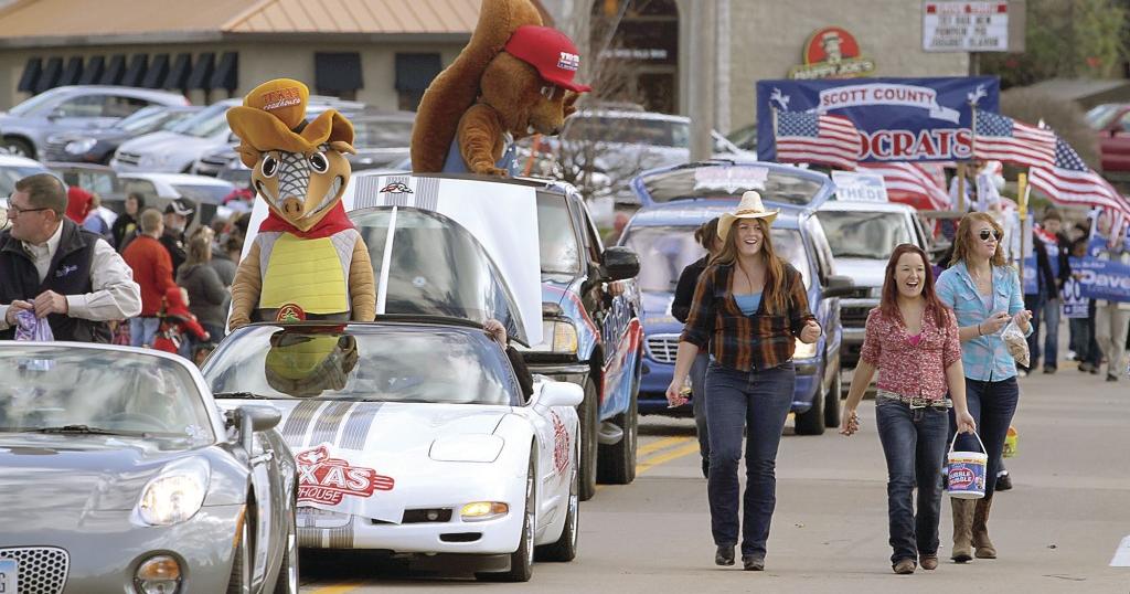 Thousands enjoy Bettendorf parade