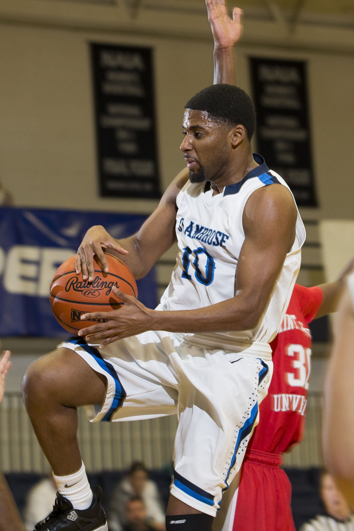 Photos St. Ambrose Vs Saint Xavier Boys and Girls Basketball News