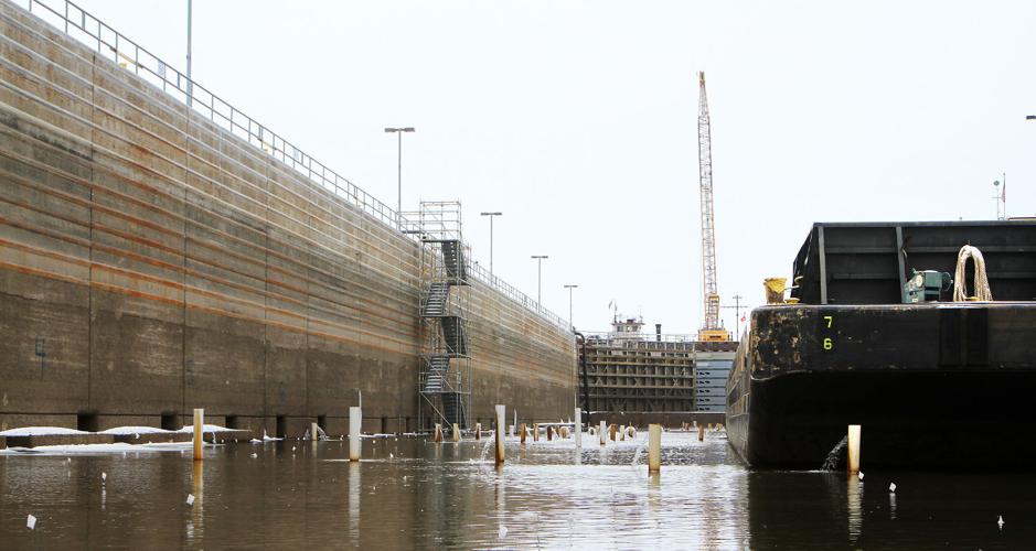 Lock-13-Dewatering-008