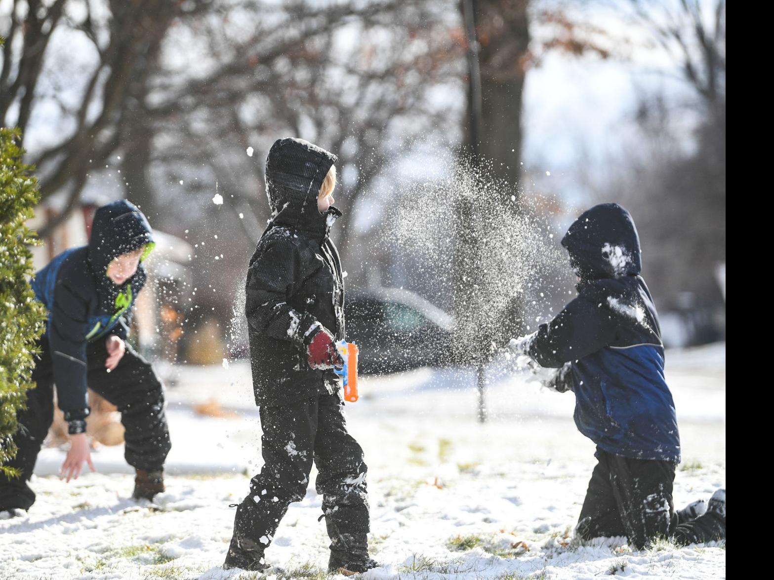 Rick S Six Snow And Sleet Arriving This Afternoon 2 Arrested With Guns In Moline And Top Baby Names For 2020 Local News Qctimes Com