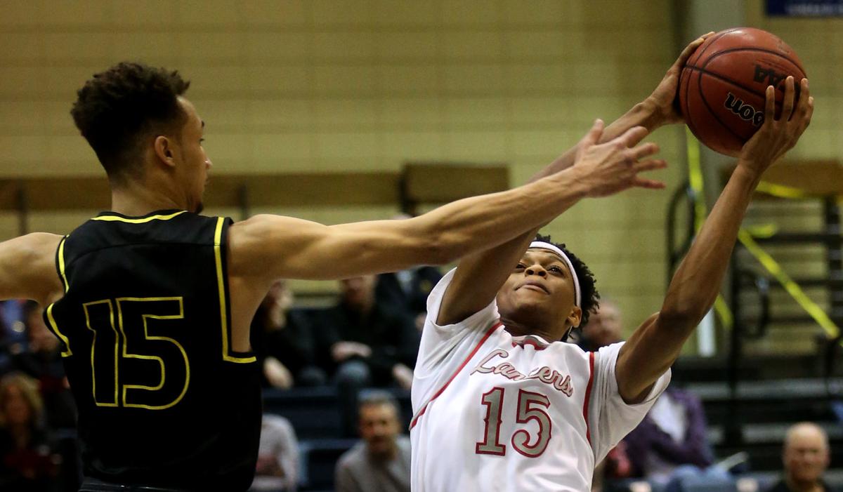 Seales 34 Points Lift Iowa To Victory In All Star Game High