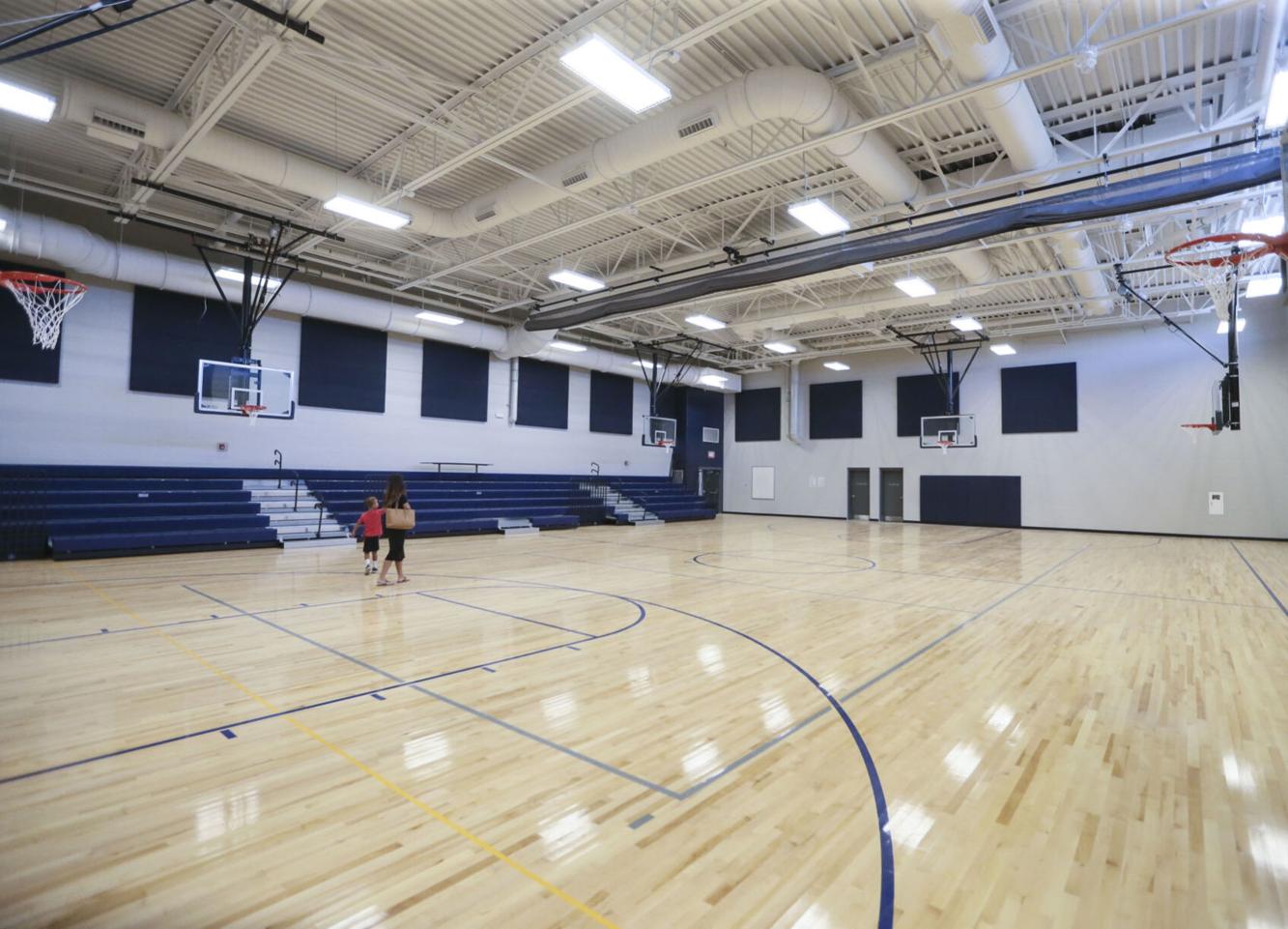 Forest Grove elementary school opens to students and families