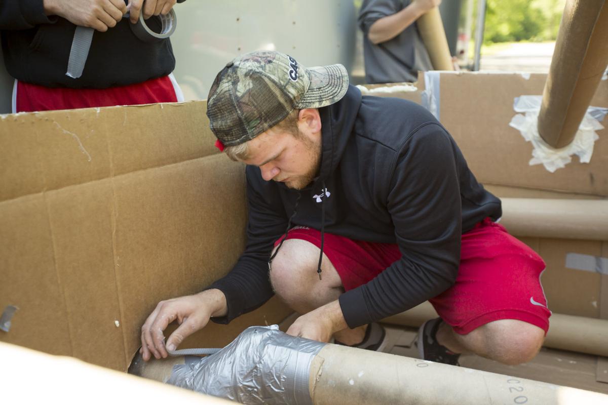 051316-cardboard-regatta-007