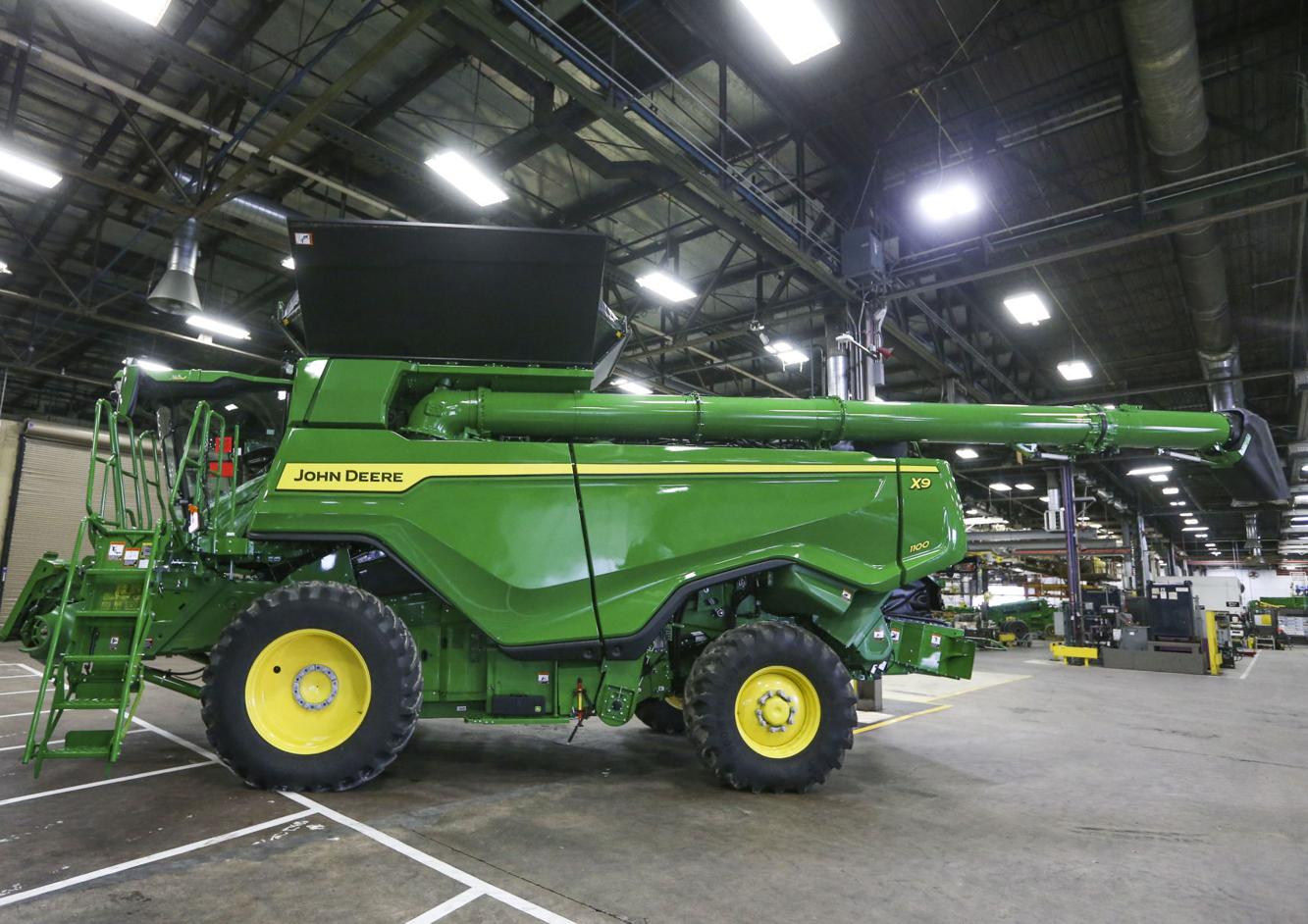 PhotosJohn Deere's New X9 Combine