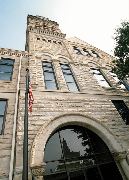 Davenport-City-Hall-005