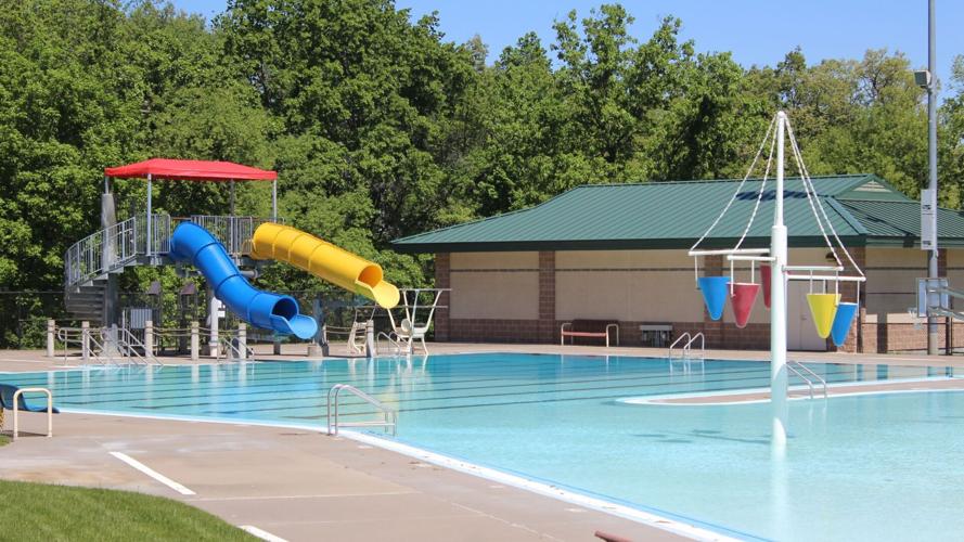 Muscatine opens Aquatic Center and welcomes Memorial Day Fun