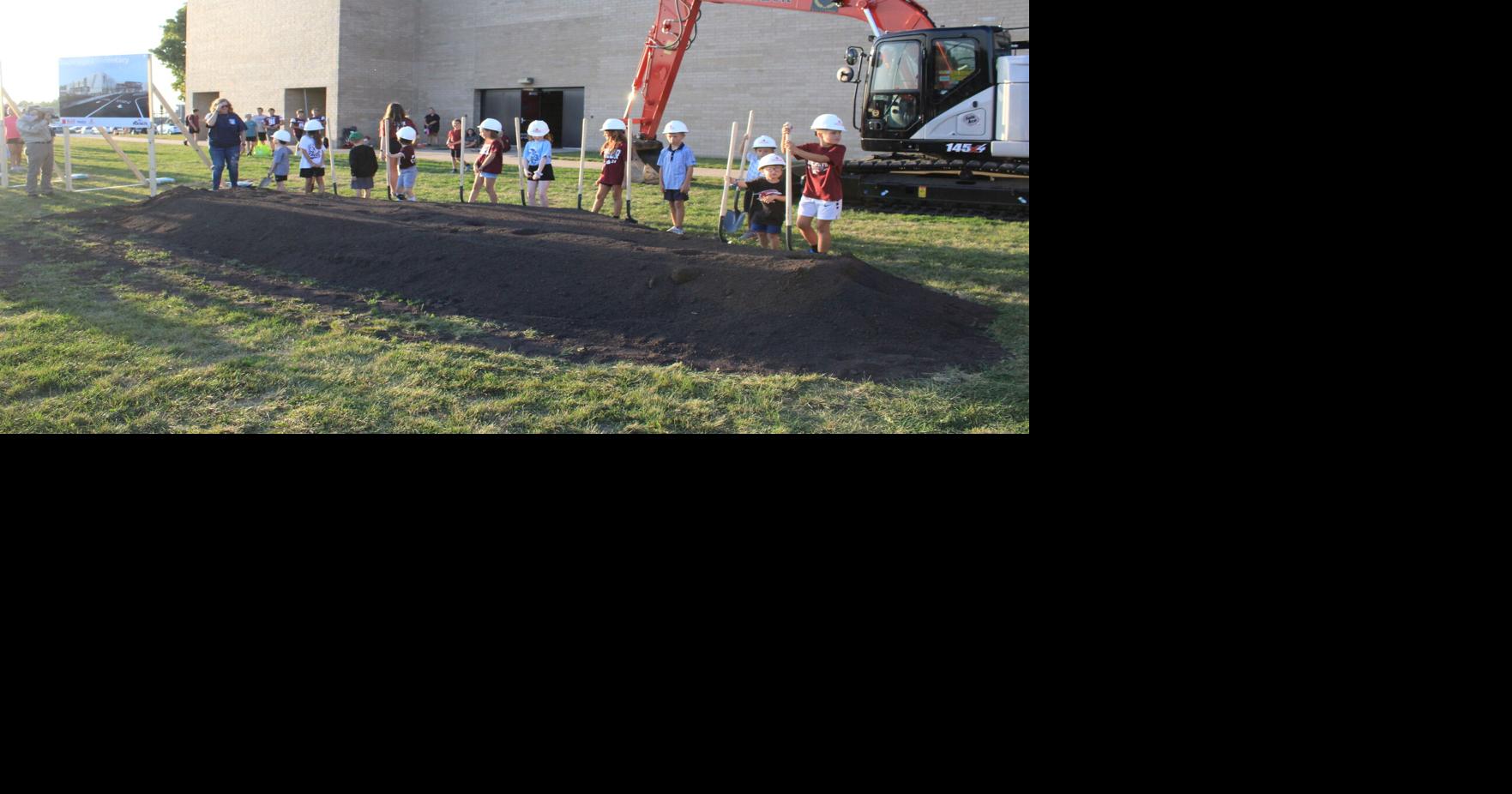 Rockridge School District breaks ground on new elementary