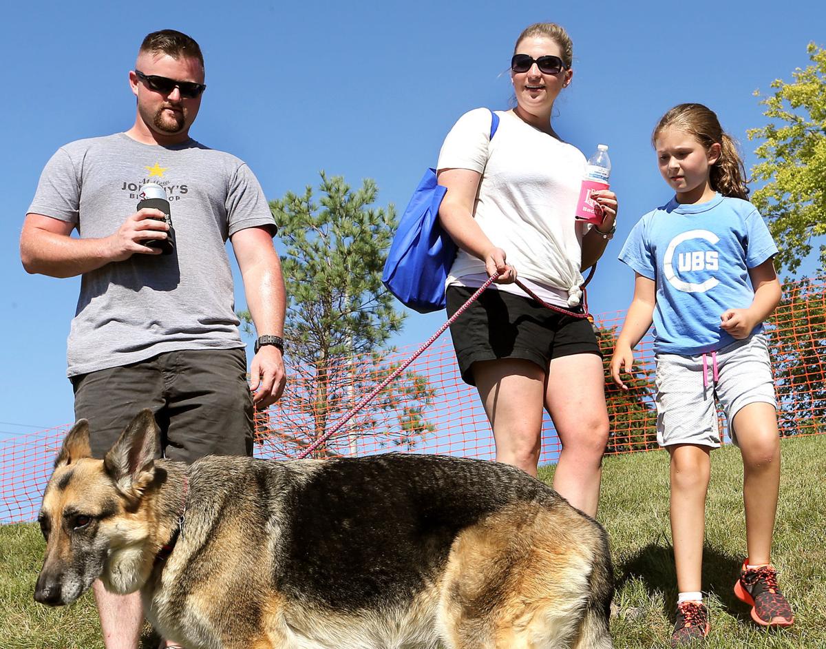 091816-Dogtoberfest-003