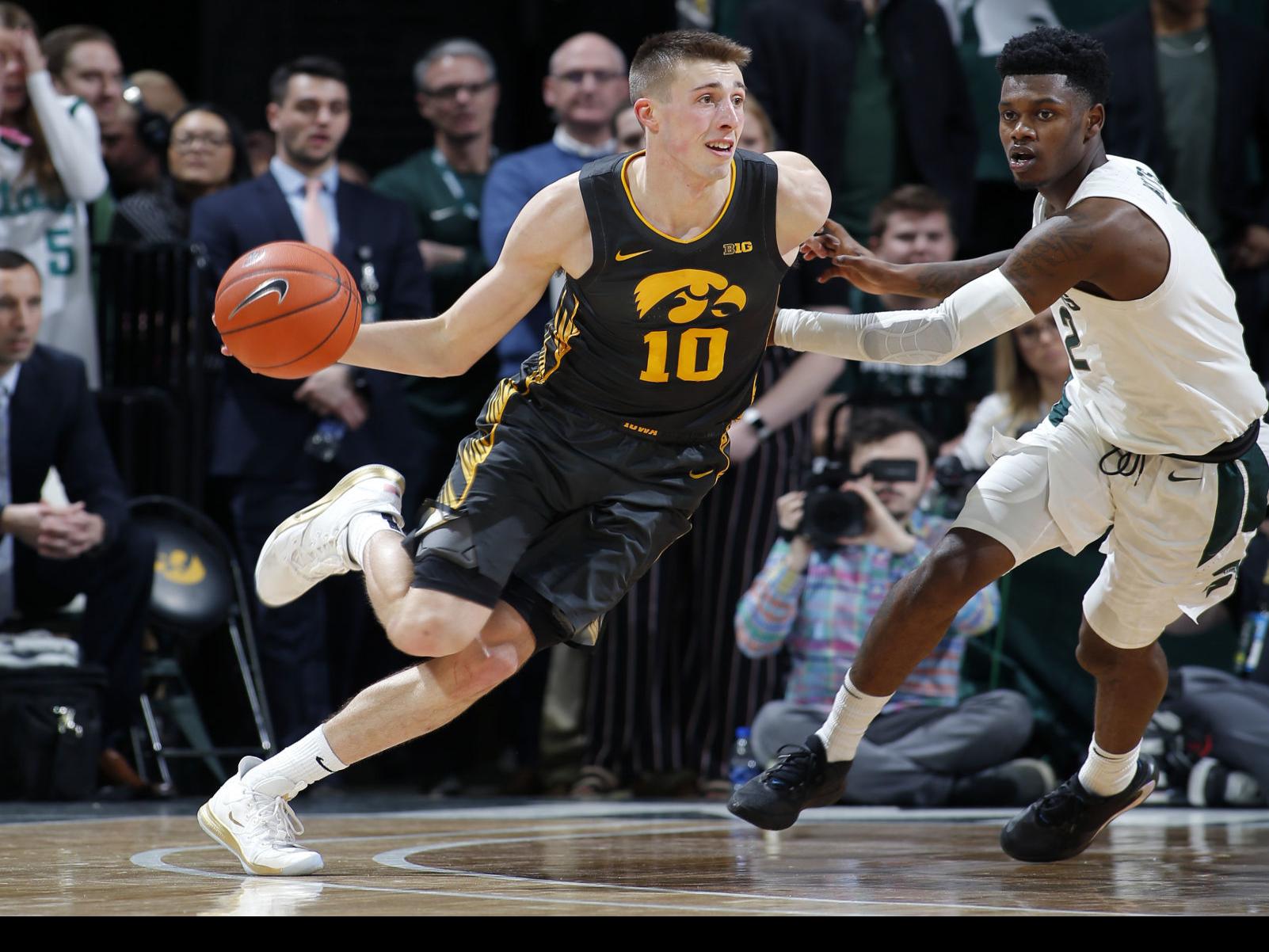 Doxsie S After Thoughts From Iowa Michigan State College Sports Qctimes Com