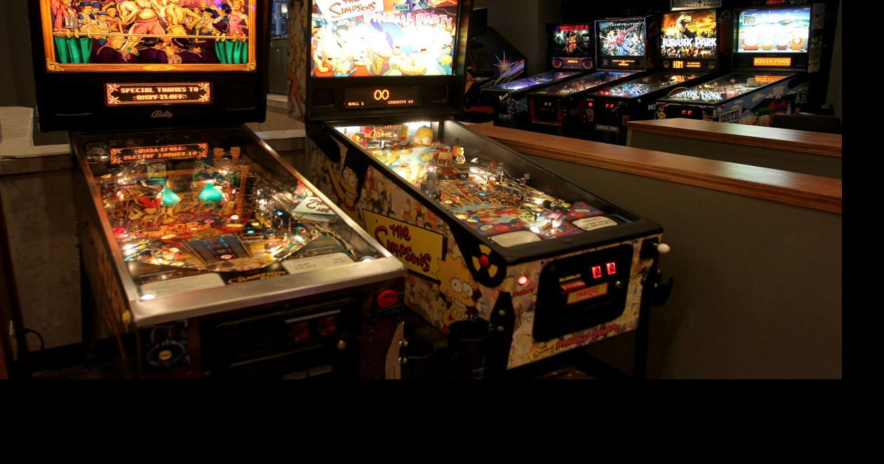 Old-school video gamers share their passion at Analog Arcade Bar