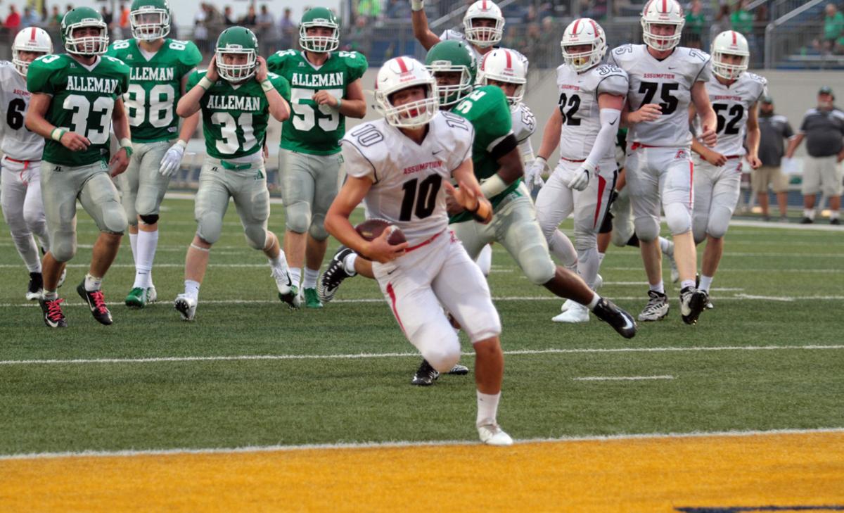 Thursday S Prep Football Dubuque Wahlert Vs Assumption High