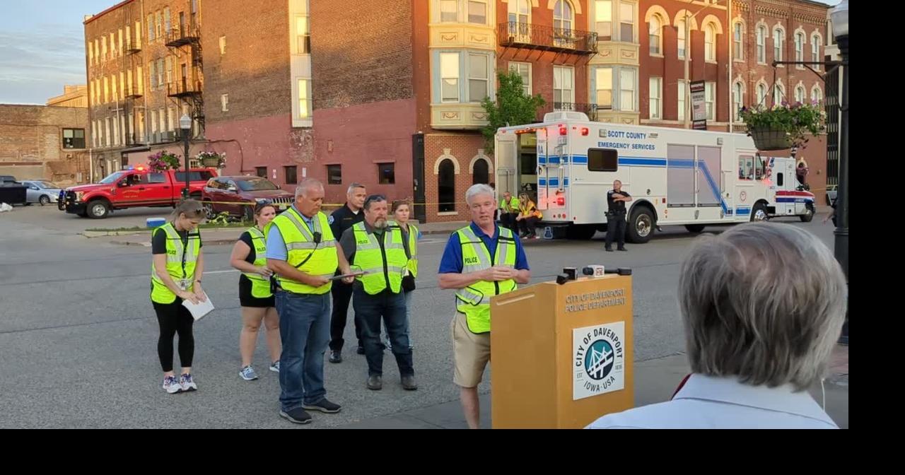 Davenport holds press conference after an apartment building collapses