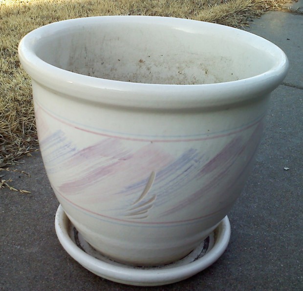 Tutorial Spray paint a flower pot Home Rookies