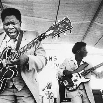 Timeless Tickets: B.B. King plays Davenport in 1976 - Vimarsana News
