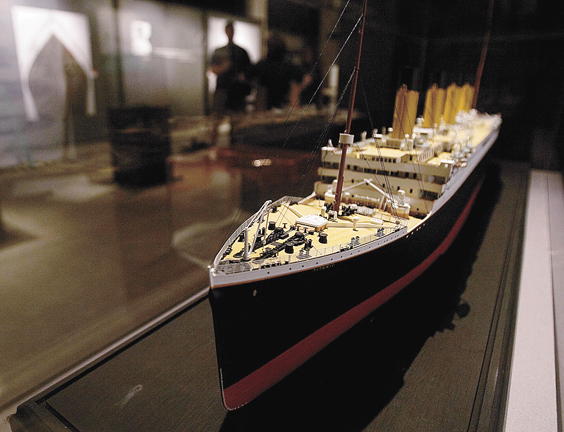 RMS Titanic, WHITE STAR LINE, 1912 CIGARETTE TINS SET OF 3 NEW PERIOD  REPLICAS!