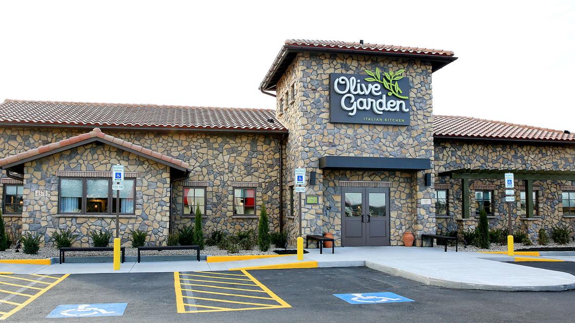 Olive Garden Opens In Moline Local News Qctimes Com