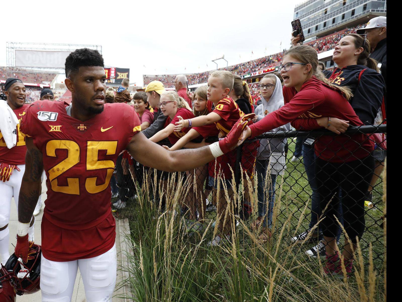 Isu Ad Focused Entirely On Football Right Now College Sports Qctimes Com