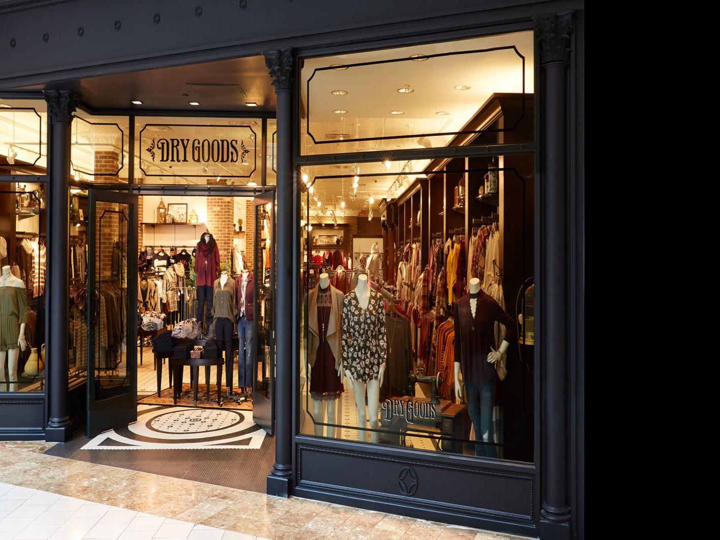 Von Maur S Dry Goods To Add 12 New Stores Business Economy