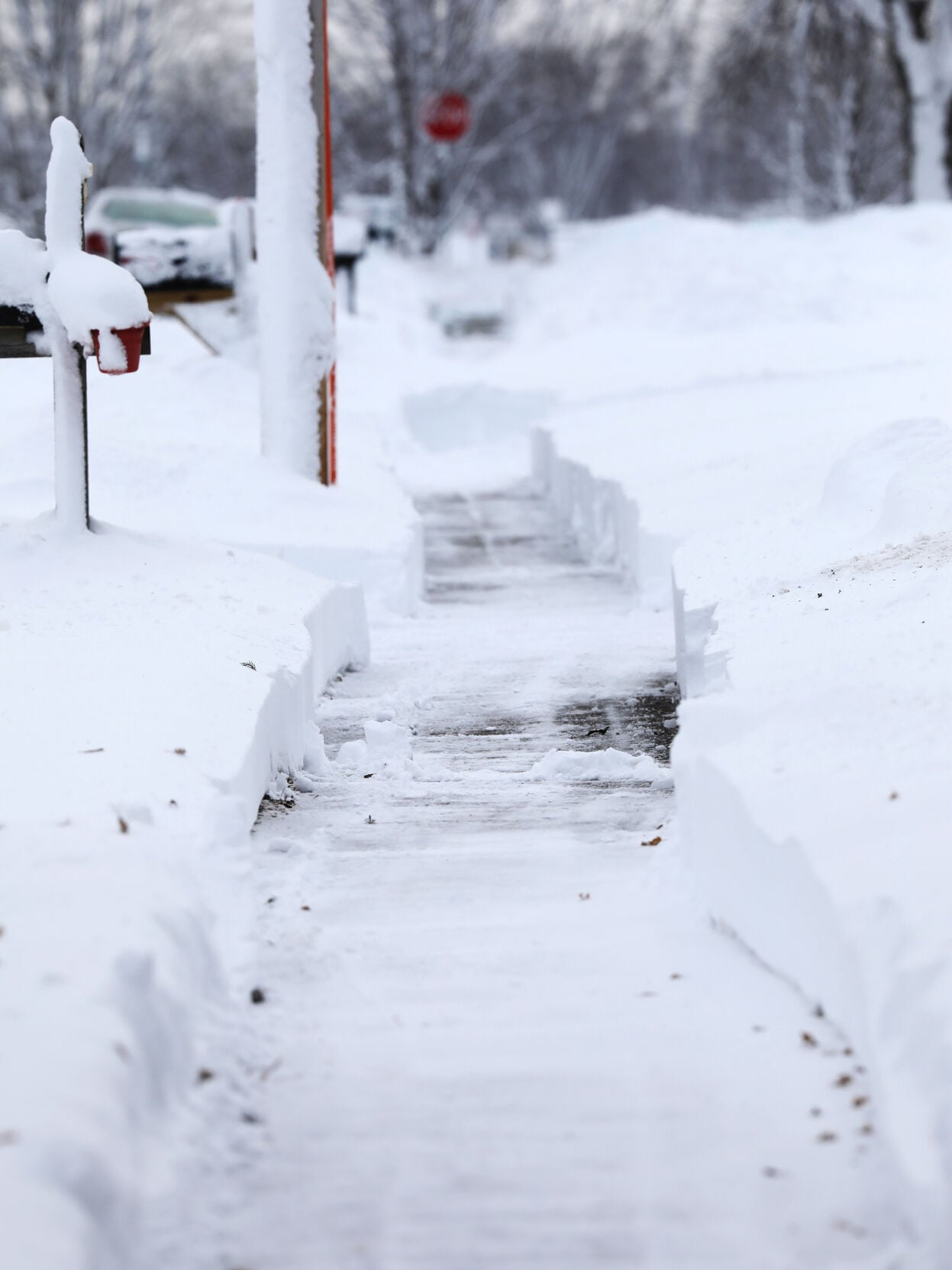 Bitter cold temperatures, dangerous wind to settle in