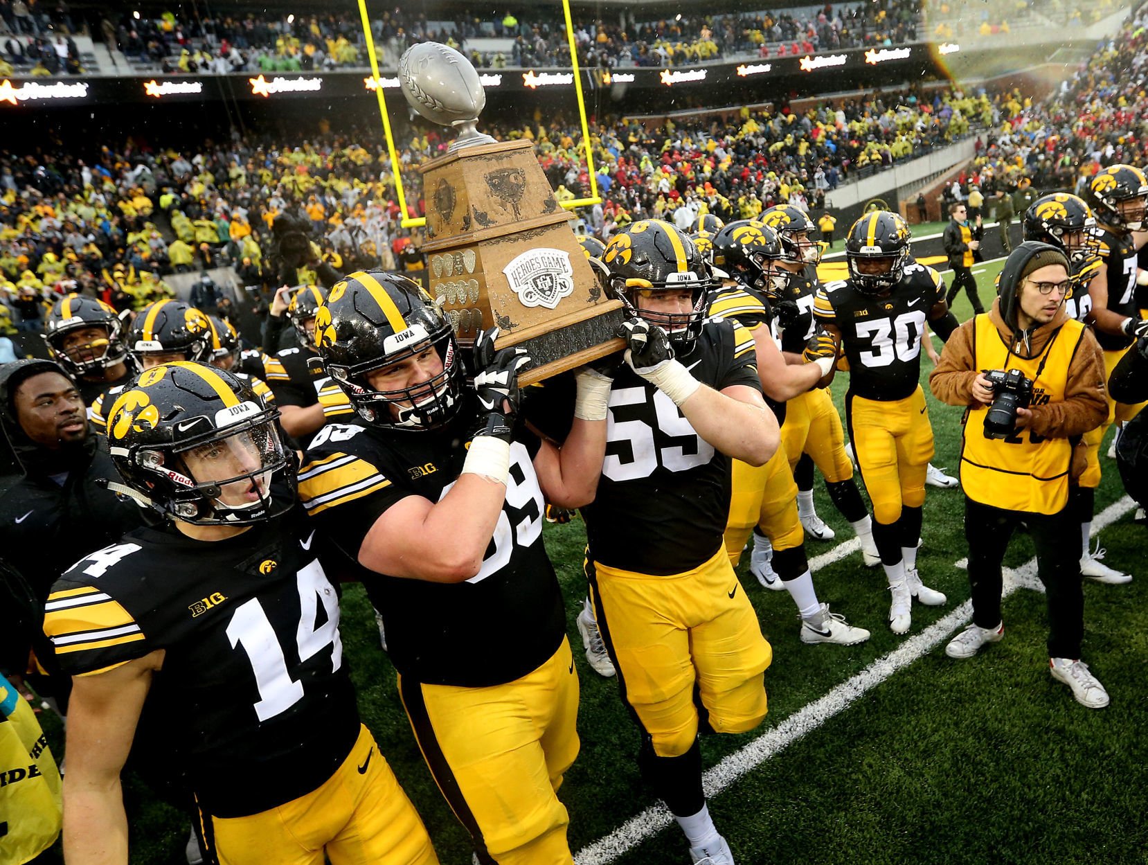 Hawkeyes' Finish Improves Bowl Position